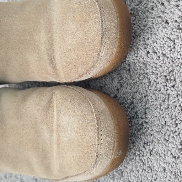 Tory Burch Fleece Lined Boots - Picture 6 of 12